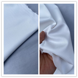 白色细斜纹日本产薄型纯棉纱卡春夏面料微弹力设计师风衣裙裤布料