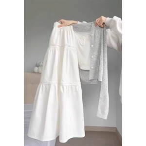 今年流行漂亮夏装盐系白色穿搭小个子针织开衫吊带半身裙三件套装