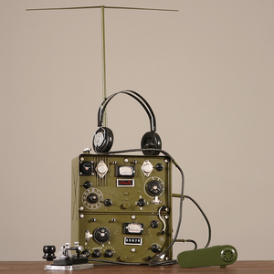 老式仿真电报机模型复古旧无线电台发报机摆件小八一物件装饰道具