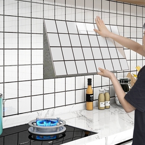 厨房墙面防油贴纸仿瓷砖墙贴铝塑板装饰板防水自粘防潮防火翻新