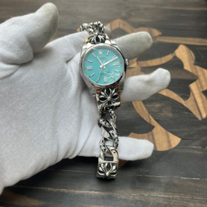 00复古克罗心淘宝八克罗心潮牌表链ch双十字花椭圆环龙虾扣iwatch