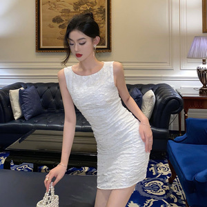 性感无袖背心连衣裙女夏季韩风chic小众高级感优雅气质修身包臀裙