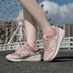 正品新百伦580女鞋樱花粉休闲鞋浅口圆头耐磨运动平底休闲低跟