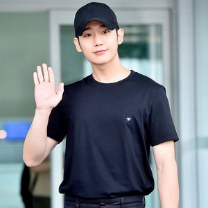 国内现货dior迪奥ss24经典款胸前白色小蜜蜂刺绣男士圆领短袖t恤