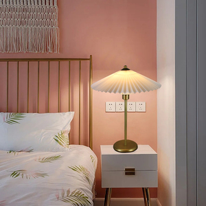 现代创意ins风百褶客厅卧室书房床头可调光红色婚庆全铜轻奢台灯