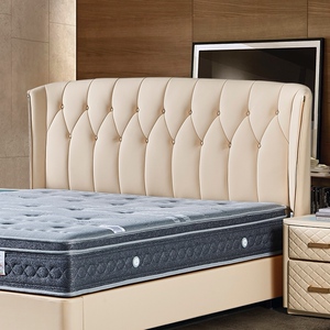 迪高乐美式简约轻奢风真皮8636床