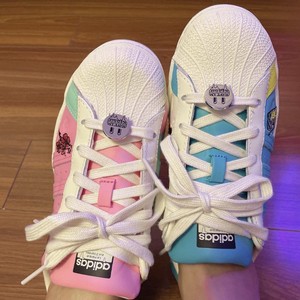 arizona x adidas 冰茶联名鸳鸯 阿迪达斯 男女贝壳头水晶底板鞋