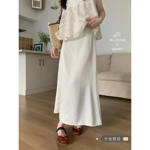 旅游穿搭套装女镂空蕾丝衬衫上衣夏季缎面半身裙高级感裙子两件套