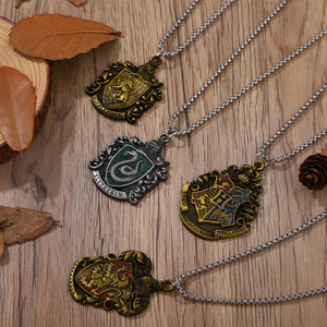 哈利波特项链周边挂饰霍格沃兹格兰芬多学院学生吊坠挂件颈链配饰