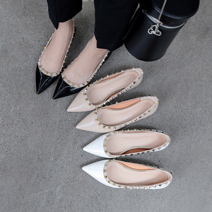 吉尔达森林公主秋冬季新款女鞋甲乙丙丁女兆名典尖头铆钉浅口单鞋