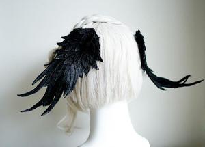天使之翼Lolita羽毛黑白双色刺绣边夹可造型恶魔翅膀头饰摄影拍照