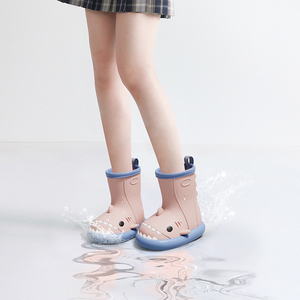 可爱鲨鱼雨鞋女款夏季时尚外穿成人胶鞋防滑新款水靴子短筒雨靴子