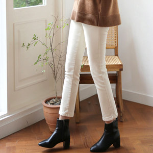 米白色加绒牛仔裤女直筒2021年新款秋冬小个子八分九分薄绒烟管裤