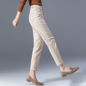 卡其牛仔裤女2022年新款女裤春秋米色裤子春季九分萝卜老爹哈伦裤