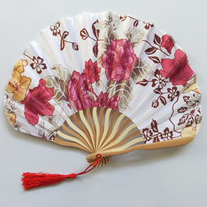 龙刀扇日式日本和风扇子折扇折叠女式古典旗袍走秀贝壳扇古风礼品