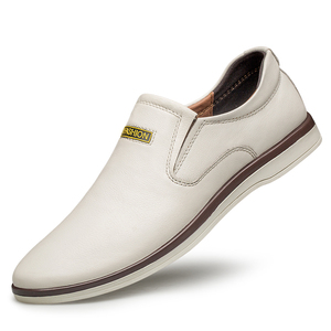 2021夏季清凉透气冲孔套脚舒适皮鞋商务休闲男鞋意尔康冲孔凉皮鞋