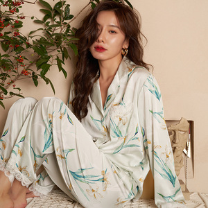 2022春季新款鸢尾家居服甜美气质自然蕾丝花卉长袖v领三色睡衣女