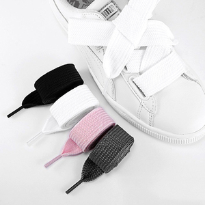 彪马鞋带蝴蝶结