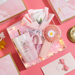 38三八妇女节女神生日礼物送女员工幼儿园老师实用伴手礼小礼品花