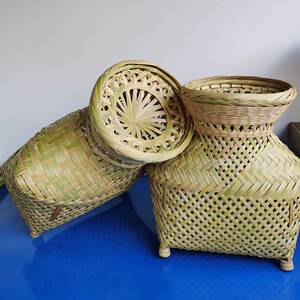 14封开乡下妹淘宝广东特色鱼篓 传统手工竹编黄鳝青蛙螃蟹背篓舞台