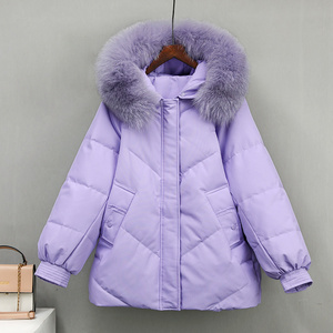 紫色短款羽绒服女