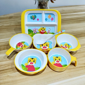 五和巧虎三格盘儿童家用卡通吃饭碗杯勺宝宝防摔盘子密胺餐具套装