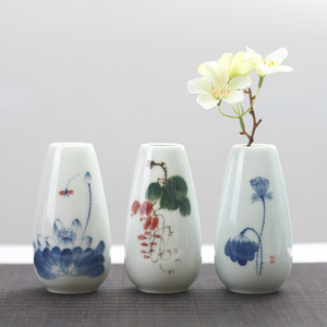 白陶瓷手绘青花白瓷花瓶创意复古陶瓷工艺品家居水培花插摆件