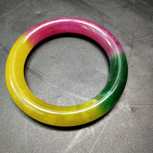 清代三彩翡翠手镯冰种圆条帝王绿黄紫罗兰玉石镯子古董收藏品旧货