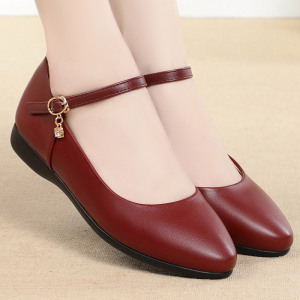 他她邦尼妈妈鞋子单鞋女平底真皮女鞋跳舞鞋中年春秋款一字扣皮鞋
