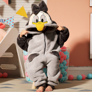 宝宝小鸭子睡衣