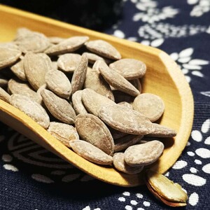 当季新货瓜蒌籽篓瓜子葫芦籽休闲炒货零食两份江500浙沪包邮