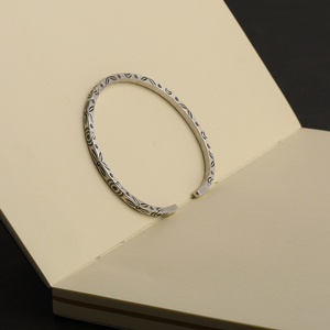 本真饰集 足银990复古花纹植物花卉开口手工泰银方条手镯细银镯子