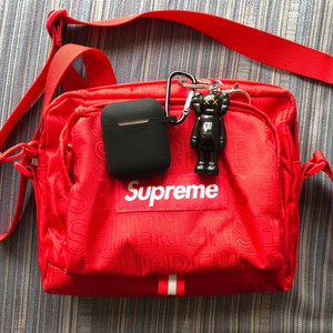 supreme 19ss 46th waist bag反光满印logo 男女单肩斜挎包胸包潮10人