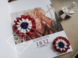 【roll】悲惨世界音乐剧周边法国大革命 手作袖珍三色花胸针