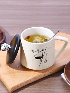 瓷纳雅陶瓷杯可爱陶瓷杯子女带盖勺马克杯个性潮流水杯家用牛