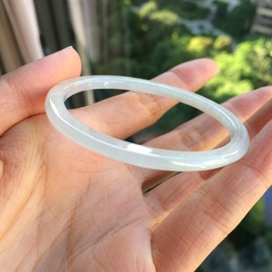 白色a货翡翠贵妃手镯细条冰糯种白月光缅甸玉50小圈口47 48 49mm