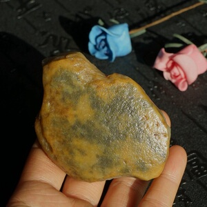 165g#天然戈壁玉彩玉五彩小摆件手把件辉煌灰黄料金丝玉原石籽料