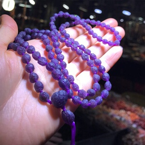 新疆葡萄干玛瑙石原石手串