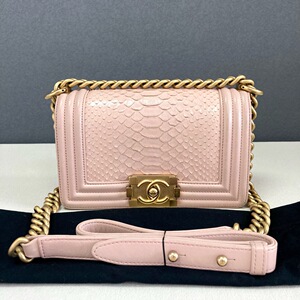 【棒棒糖】正品chanel香奈儿 leboy樱花粉金扣小号稀有蛇皮斜挎包