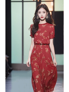 2024夏季新款女装茶歇法式绝美高级感长裙气质红色碎花雪纺连衣裙