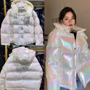 新款蒙口冬季羽绒服女炫彩镭射中长款面包服亮面白鹅绒宽松外套