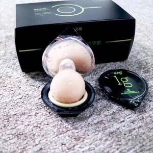 正品苏荷入珠套柔珠避孕套1g入套珠加粗加长情趣异形持久增大带珠