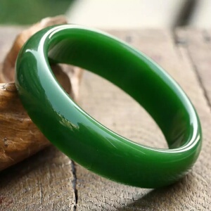 天然正品碧绿手镯菠菜绿玉镯和田玉手镯碧玉镯子昆仑子玉镯女款