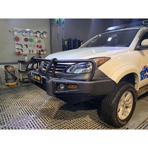驭胜s350改装前杠