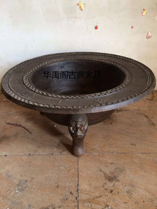铸铁火盆老物件