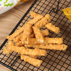 日本进口零食品 全珍炸鱿鱼条鱿鱼棒海鲜膨化办公休闲零食小吃26g