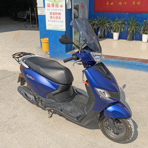 适用于轻骑铃木小海豚qs110t-3保险杠改装防护杠防摔杠后货架尾翼