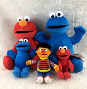 包邮sesame street 芝麻街玩偶艾摩elmo毛绒公仔包包挂件亲子玩具