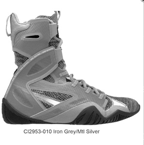 0帕奎奥训练格斗拳击鞋灰銀
