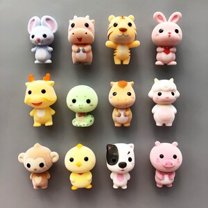 十二生肖属冰箱贴卡通可爱3d立体属相q版动物小公仔耐摔吸磁性贴